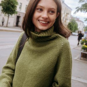 Rauma pattern Heia raglan sweater